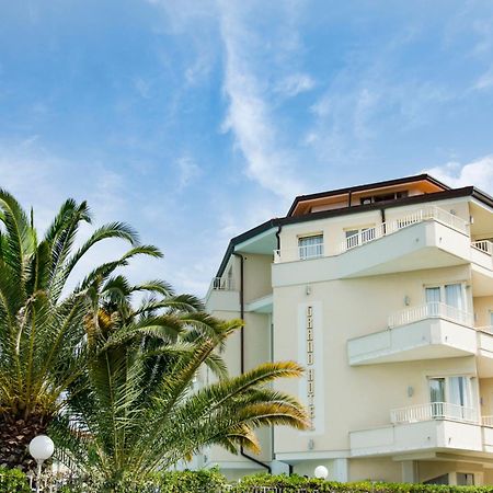 Grand Hotel Форте-дей-Мармі Екстер'єр фото